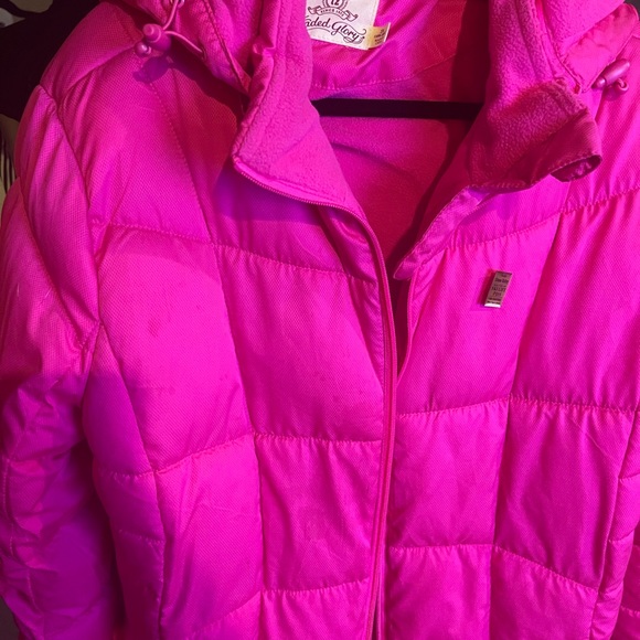 Warm hot pink jacket - Picture 2 of 5